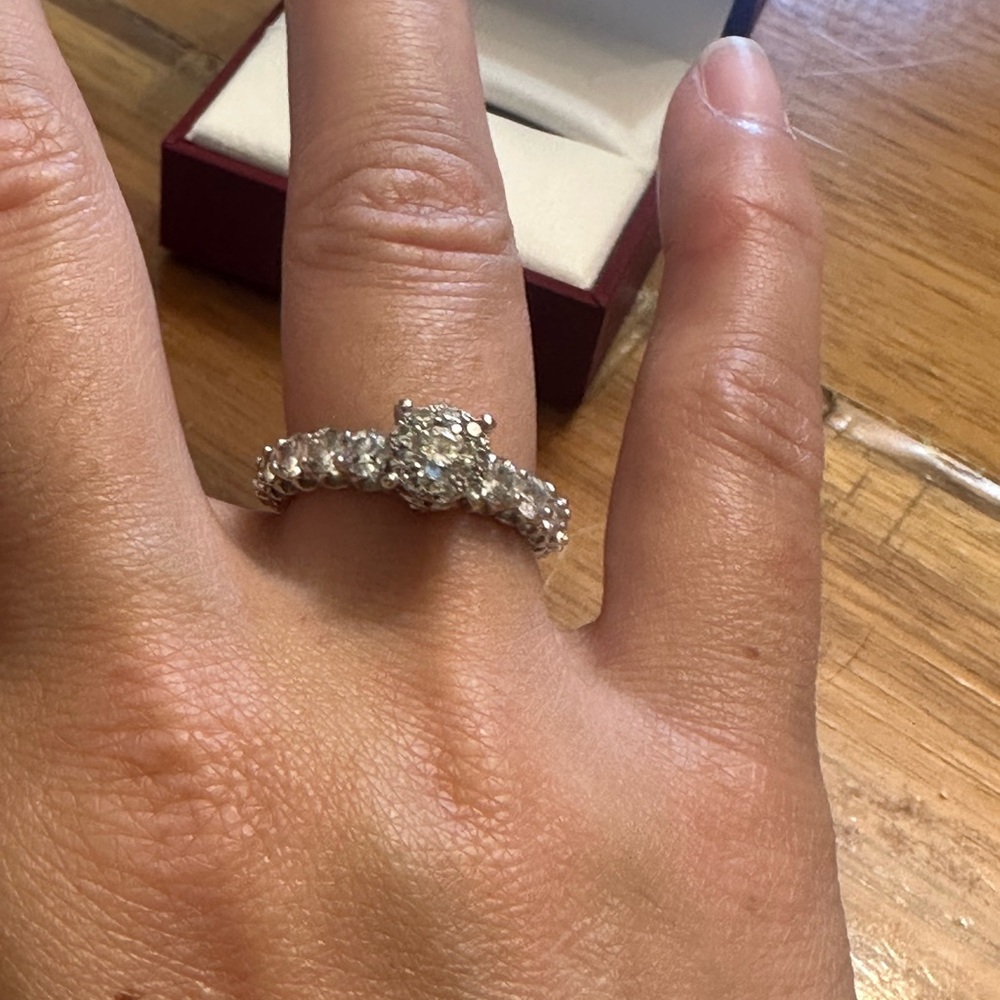 Diamond Ring - image 5